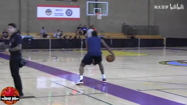 重剑无锋一起来看小卡