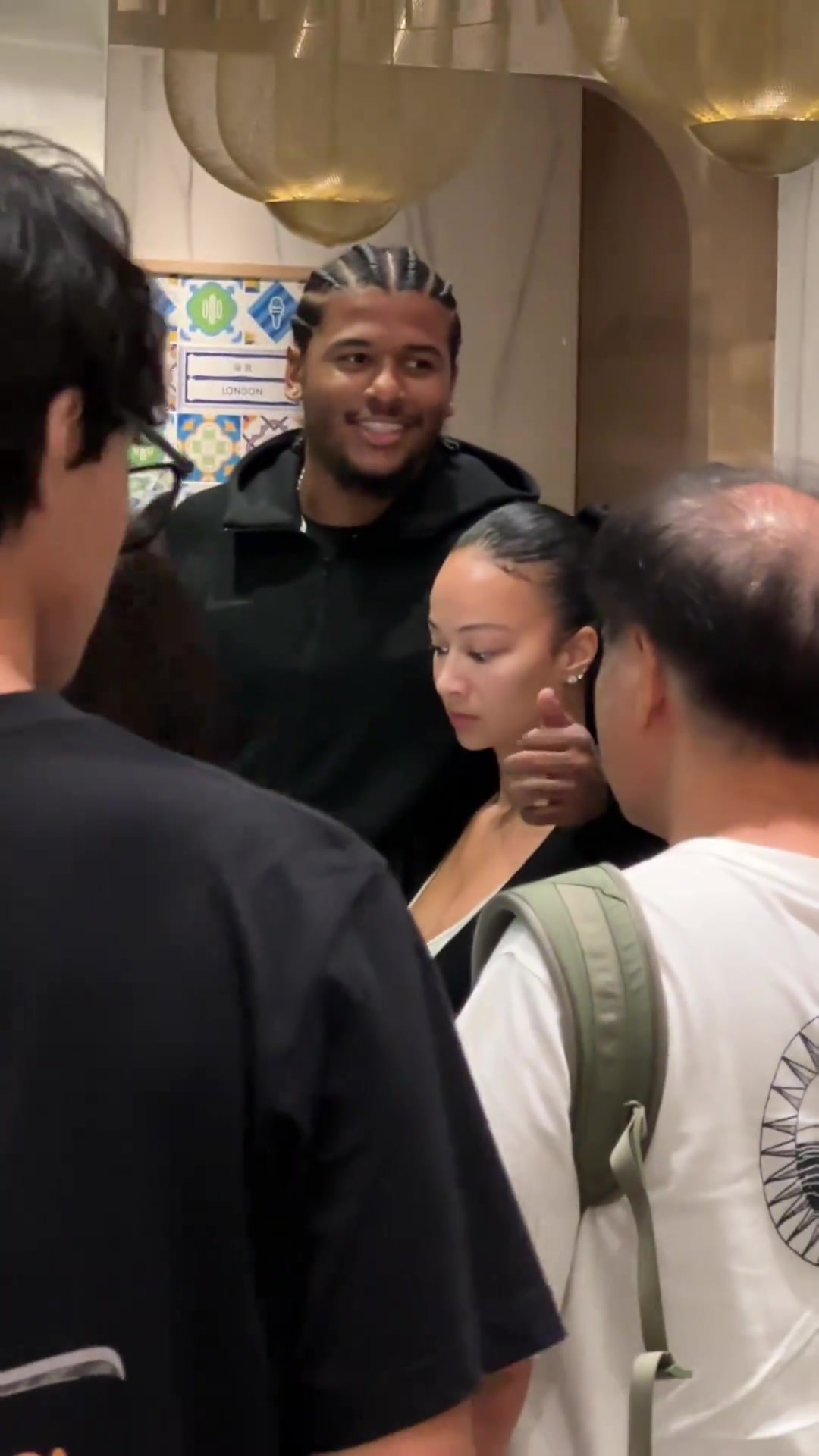 该说不说杰伦格林女朋